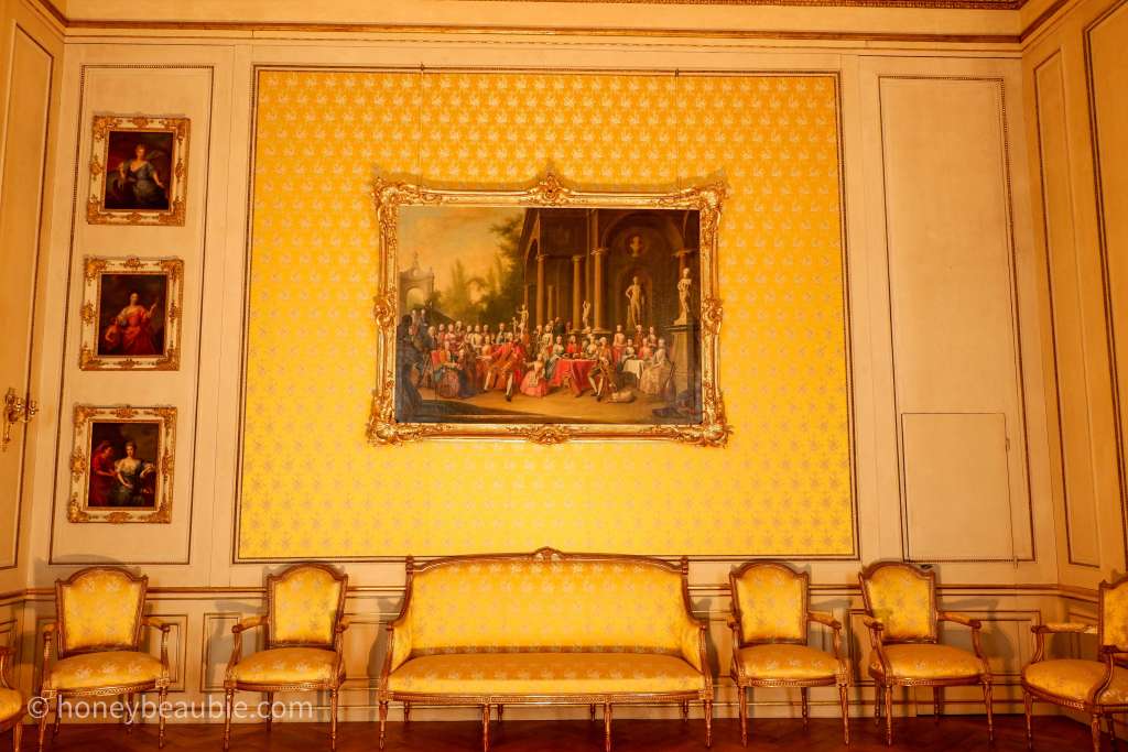 \"nymphenburg-palace-royal-apartment-2\"